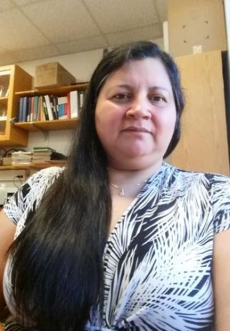 Viviana Cantillana Headshot